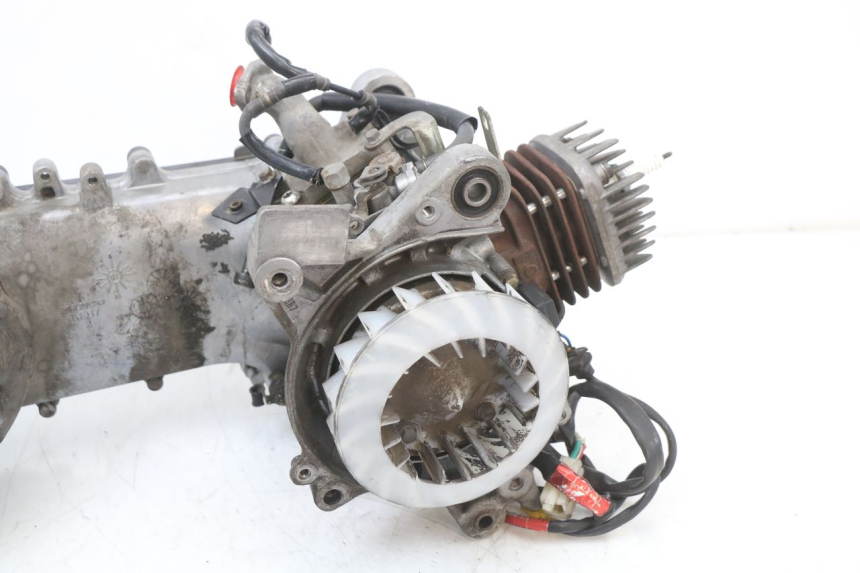 photo de MOTEUR KYMCO AGILITY FR 2T 50 (2012 - 2017) - État de surface