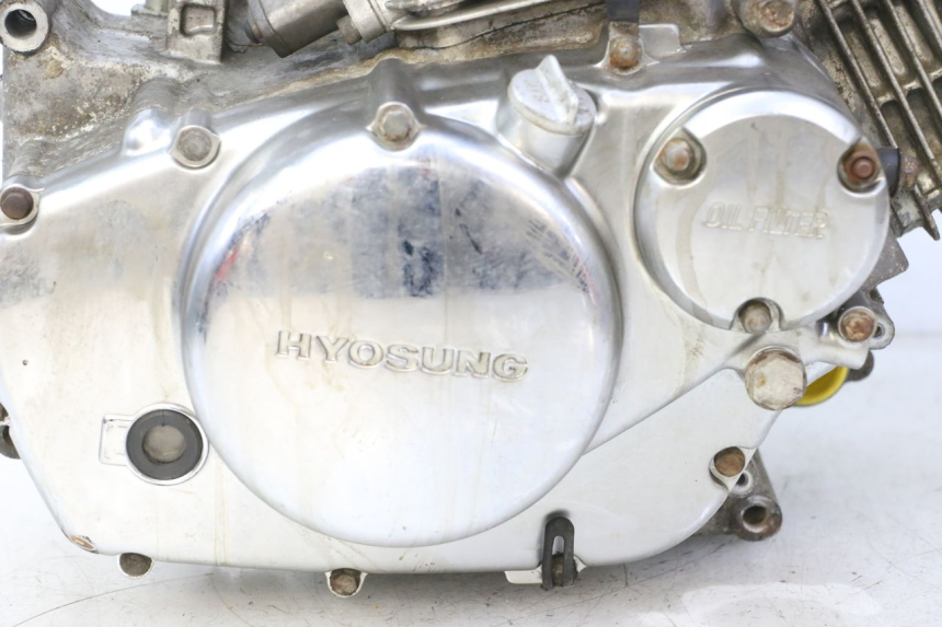 photo de MOTEUR HYOSUNG GV AQUILA 125 (2000 - 2009) - Détails caractéristiques