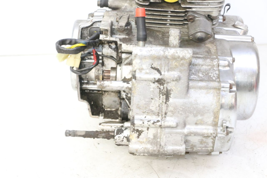 photo de MOTEUR HYOSUNG GV AQUILA 125 (2000 - 2009) - Pièce contrôlée