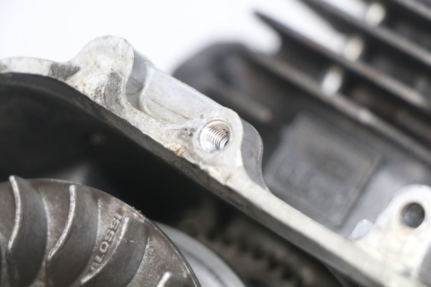 photo de MOTEUR MBK BOOSTER SPIRIT 50 (1999 - 2003) - Gros plan technique