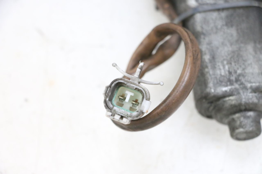 photo de MOTEUR BULLE SUZUKI BURGMAN 650 (2013 - 2020) - Gros plan technique