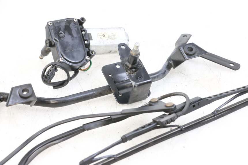 photo de MOTEUR BULLE BMW C1 125 (2000 - 2003) - Détail de la pièce