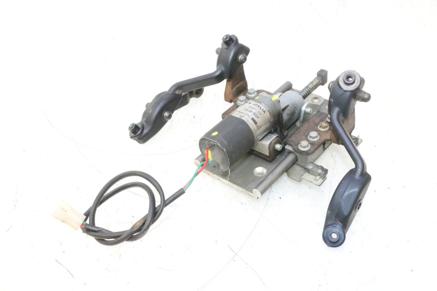 photo de MOTEUR BULLE GILERA GP 800 (2007 - 2013) - Vue principale