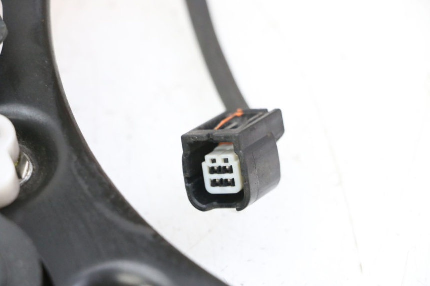 photo de MOTEUR BULLE HONDA FORZA 125 (2021 - 2025) - Détail de la pièce