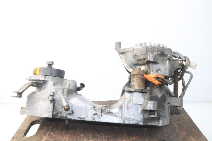 photo de MOTEUR YAMAHA BW'S 50 (2004 - 2017) - Marquages et références