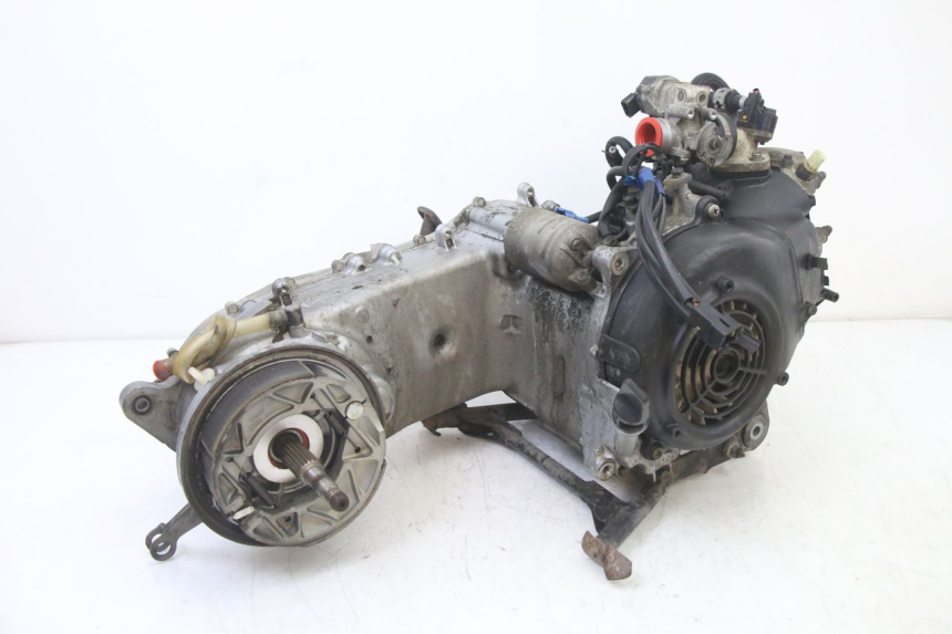 photo de MOTEUR YAMAHA BW'S BWS 125 (2010 - 2013) - Marquages et références