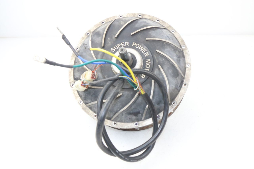 photo de MOTEUR ERIDER CARGO 1 (2009 - 2018) - Vue d’ensemble