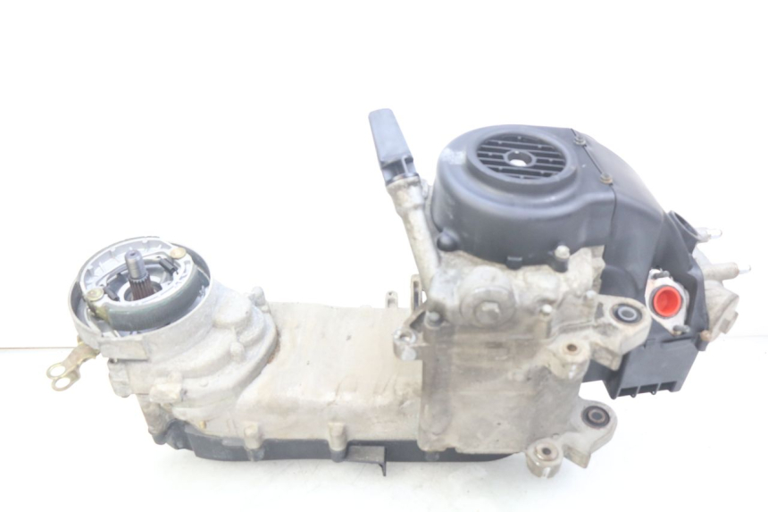 photo de MOTEUR ORCAL CAVARO 4T 50 (2019 - 2023) - Zoom état d’usage