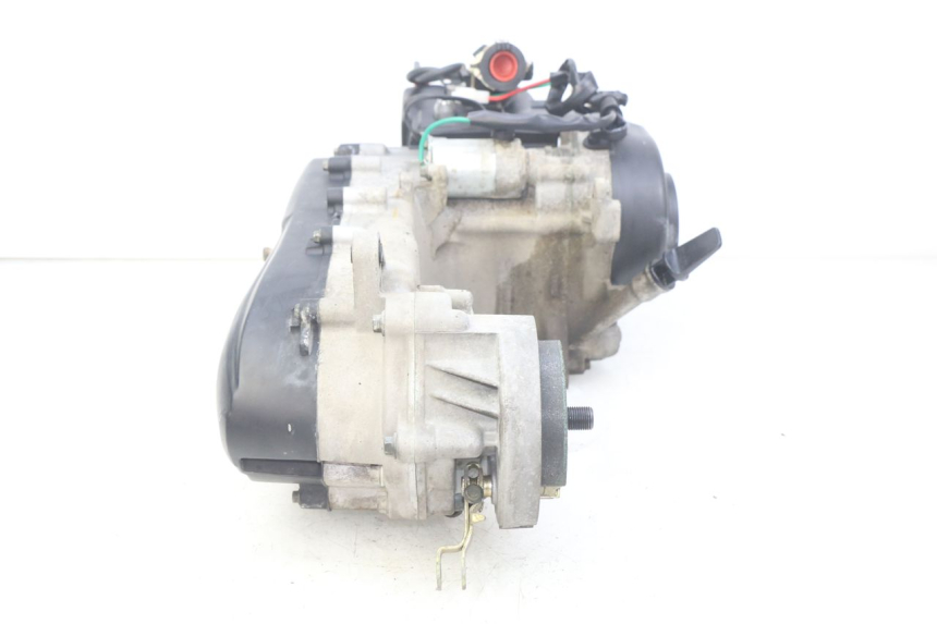 photo de MOTEUR ORCAL CAVARO 4T 50 (2019 - 2023) - Gros plan technique