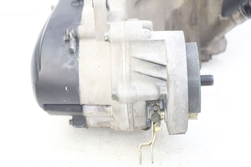 photo de MOTEUR ORCAL CAVARO 4T 50 (2019 - 2023) - Points de fixation