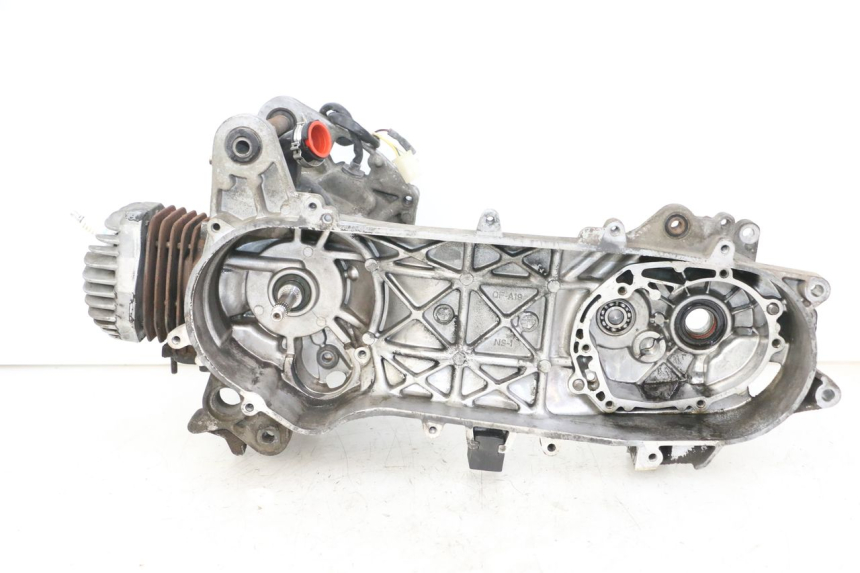 photo de MOTEUR PEUGEOT CITYSTAR 50 (2013 - 2017) - Aperçu profil