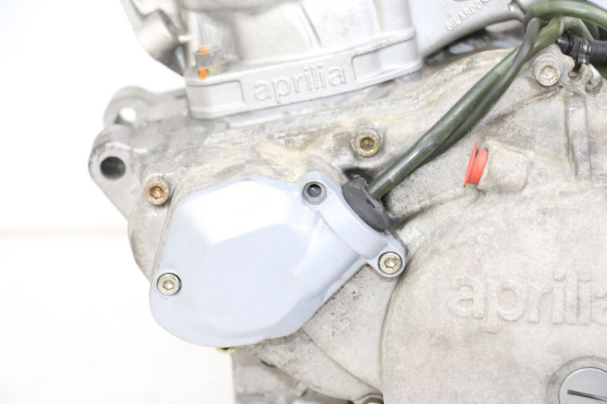 photo de MOTEUR APRILIA CLASSIC 125 (1995 - 2001) - Angle alternatif
