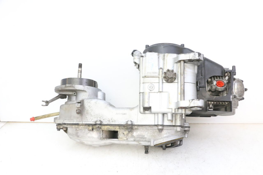 photo de MOTEUR YAMAHA CYGNUS X INJECTION 125 (2007 - 2013) - Gros plan technique