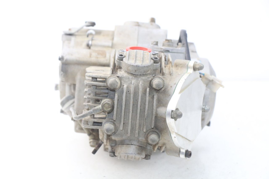 photo de MOTEUR CRZ DIRTBIKE 140 - État de surface