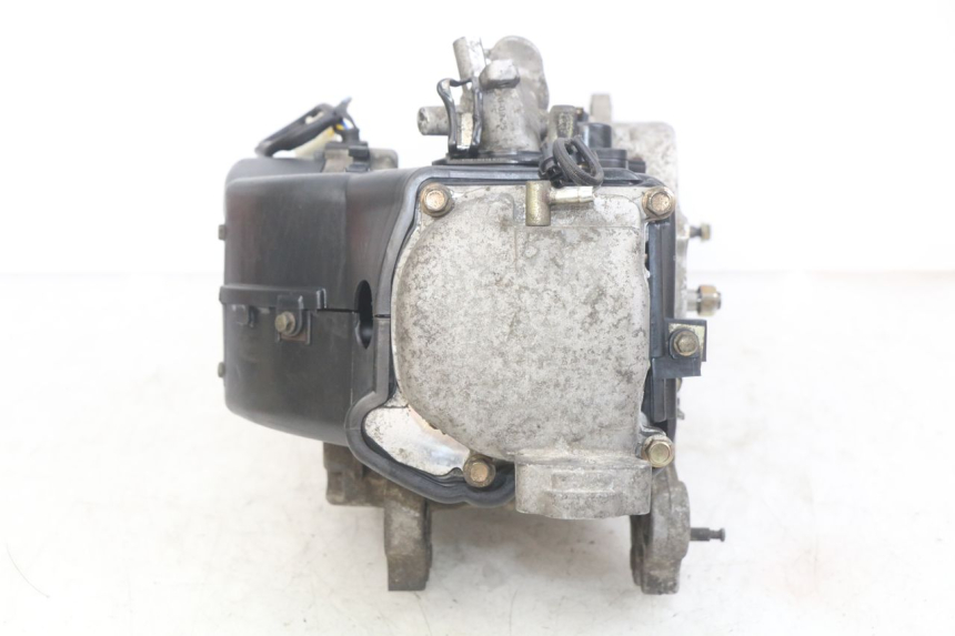 photo de MOTEUR PEUGEOT DJANGO 4T 50 (2014 - 2019) - Vue rapprochée