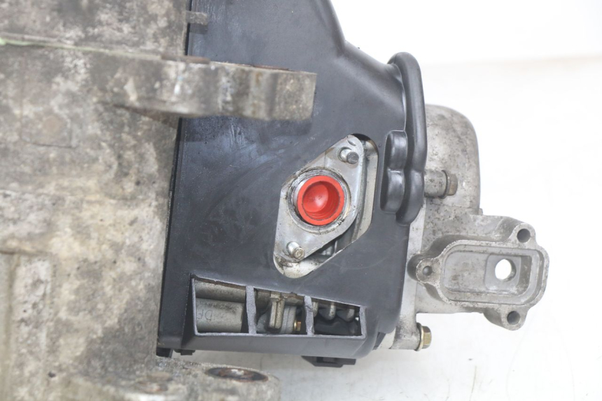 photo de MOTEUR PEUGEOT DJANGO 4T 50 (2014 - 2019) - Autre angle de vue