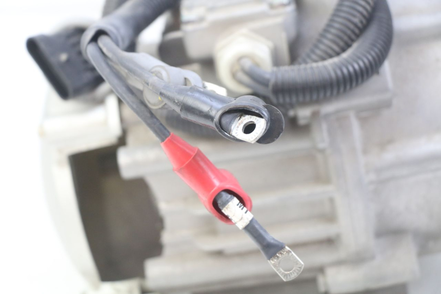 photo de MOTEUR PEUGEOT E-VIVACITY 1 (2012 - 2018) - Zoom composants