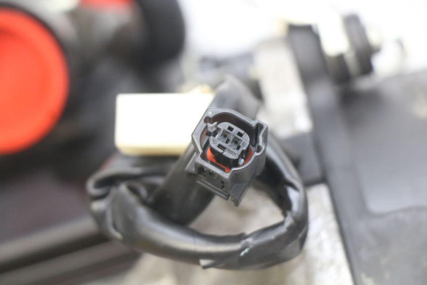 photo de MOTEUR YAMAHA D'ELIGHT DELIGHT 115 (2013 - 2017) - Zoom état d’usage