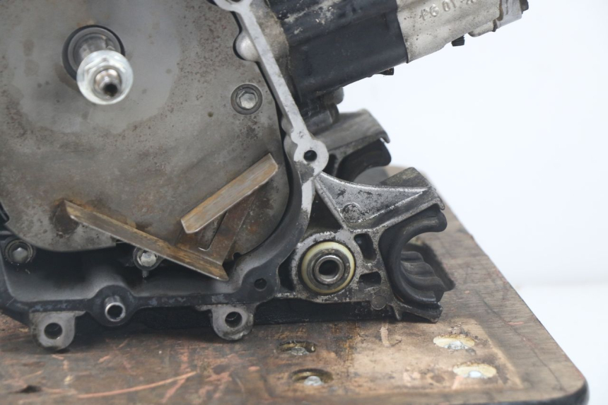 photo de MOTEUR PEUGEOT ELYSTAR 125 (2002 - 2007) - Vue d’ensemble