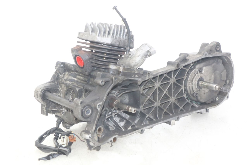 photo de MOTEUR PEUGEOT ELYSTAR 50 (2002 - 2014) - Vue principale