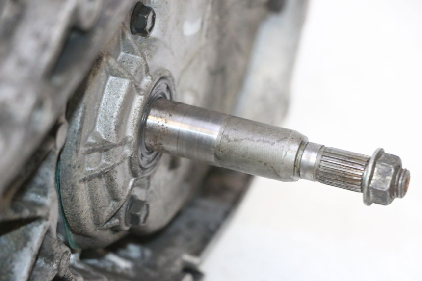 photo de MOTEUR PEUGEOT ELYSTAR 50 (2002 - 2014) - Détail de la pièce