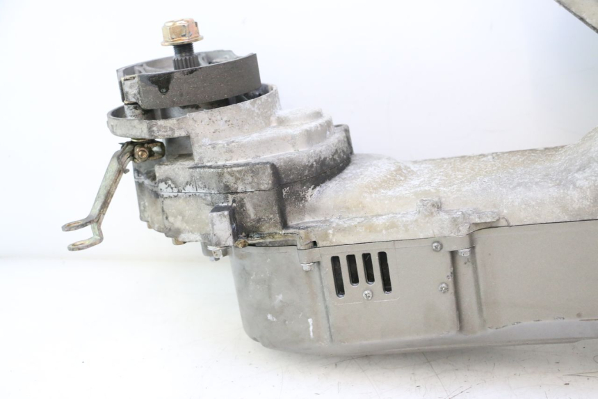 photo de MOTEUR KEEWAY F-ACT NAKED 50 (2009 - 2014) - Gros plan technique