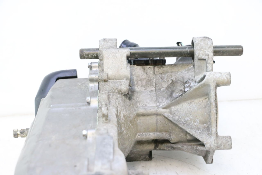 photo de MOTEUR KEEWAY F-ACT NAKED 50 (2009 - 2014) - État de surface