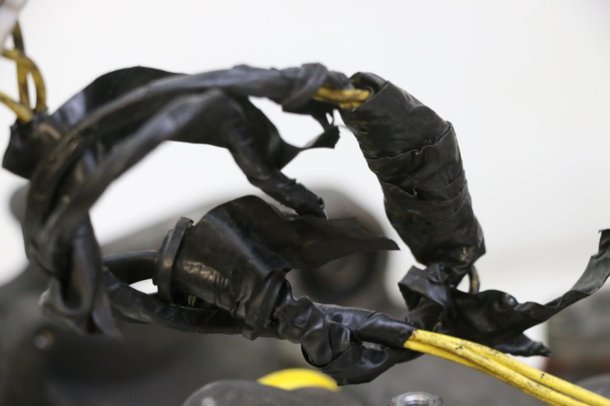 photo de MOTEUR HONDA FES S-WING SWING ABS 125 (2007 - 2015) - Gros plan technique