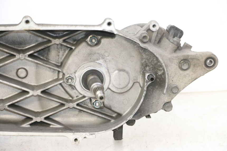 photo de MOTEUR HONDA FES S-WING SWING ABS 125 (2007 - 2015) - Vue d’ensemble