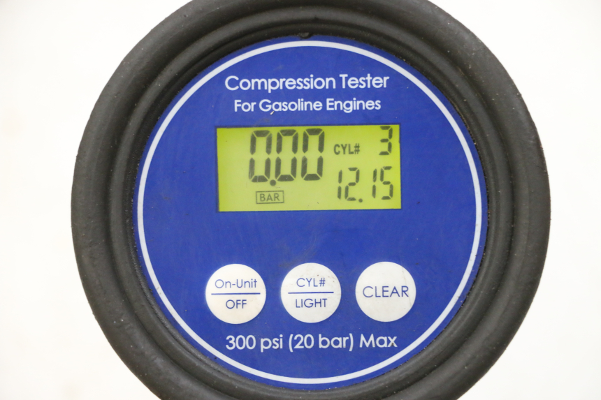 photo de MOTEUR YAMAHA FJR ABS 1300 (2006 - 2012) - État de surface