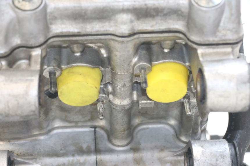 photo de MOTEUR HONDA FJS SILVERWING SILVER WING 600 (2001 - 2010) - Gros plan technique