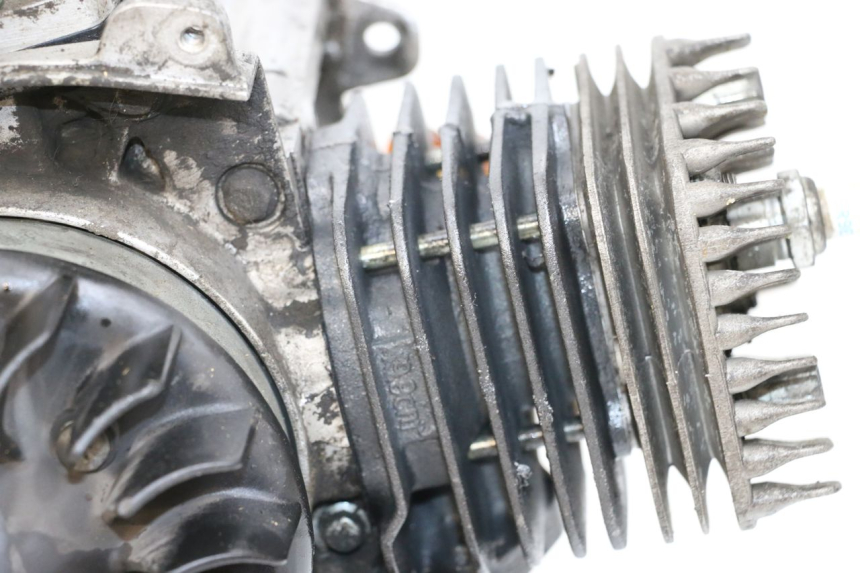 photo de MOTEUR PIAGGIO FLY 2T 50 (2004 - 2017) - Vue d’ensemble