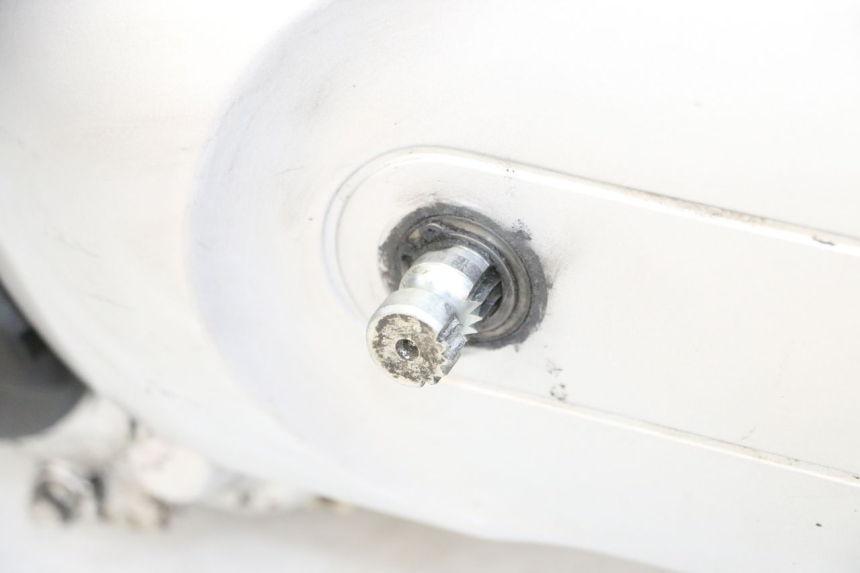 photo de MOTEUR PIAGGIO FLY 2T 50 (2004 - 2017) - Angle alternatif