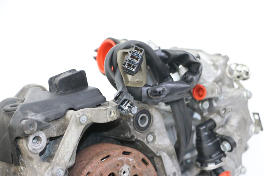 photo de MOTEUR HONDA FORZA 125 (2021 - 2025) - État de surface