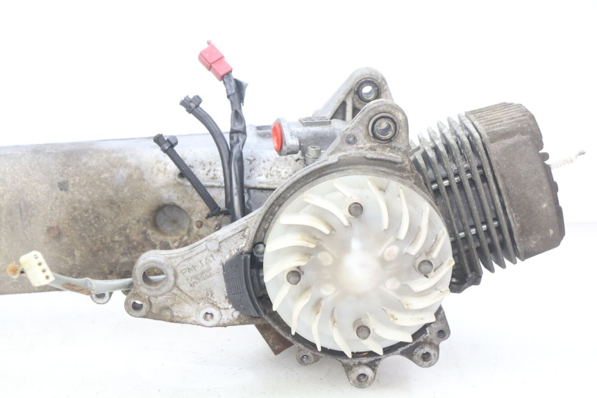 photo de MOTEUR PEUGEOT FOX 50 (1995 - 2003) - Points de fixation