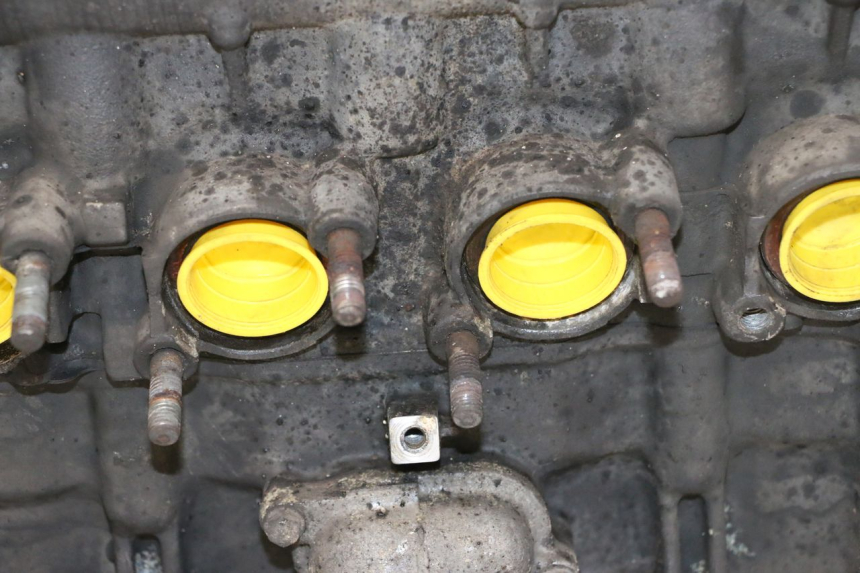 photo de MOTEUR YAMAHA FZ6 FAZER S2 600 (2007 - 2011) - Aperçu profil