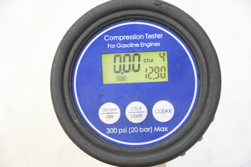 photo de MOTEUR YAMAHA FZ6 FAZER S2 600 (2007 - 2011) - Zoom composants