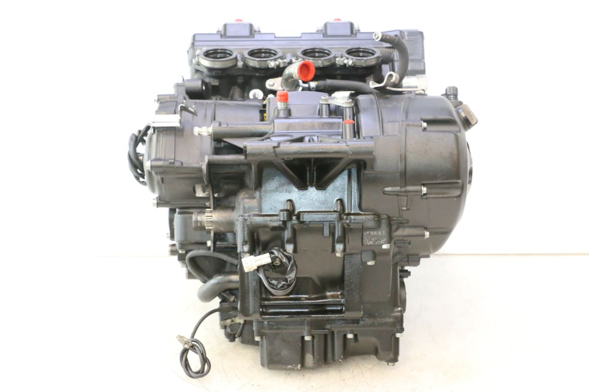 photo de MOTEUR YAMAHA FZ8 800 (2010 - 2016) - Vue d’ensemble