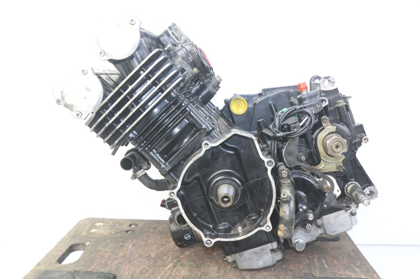 photo de MOTEUR YAMAHA FZS FAZER 600 (1998 - 2001) - Vue rapprochée