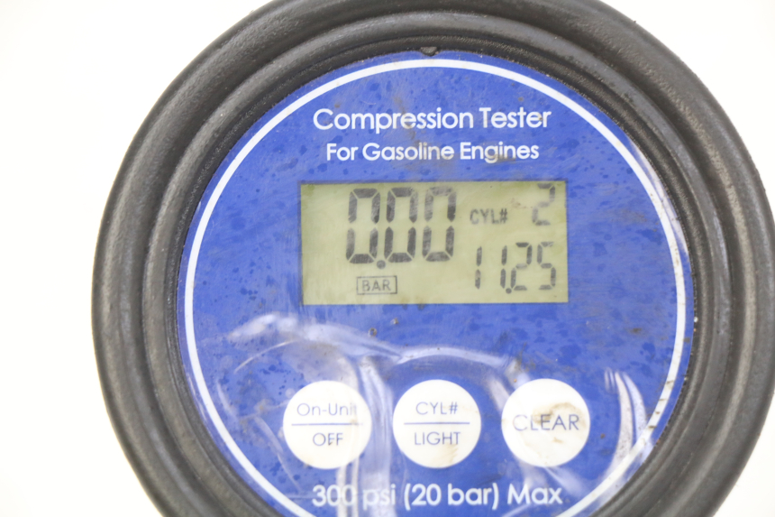 photo de MOTEUR YAMAHA FZS FAZER 600 (1998 - 2001) - Vue principale