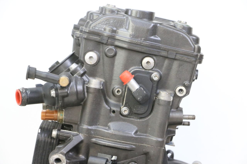 photo de MOTEUR BMW G310 R 310 (2016 - 2020) - Détails caractéristiques