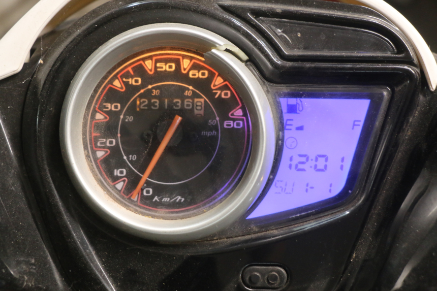 photo de MOTEUR TNT MOTOR GRIDO 2T 50 (2010 - 2019) - Angle alternatif