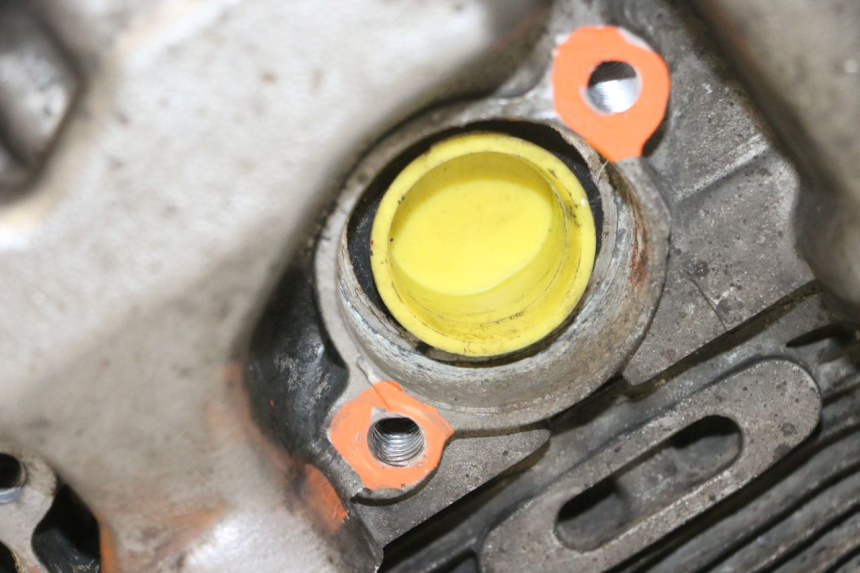 photo de MOTEUR SUZUKI GSF N BANDIT 600 (1996 - 1999) - État de surface