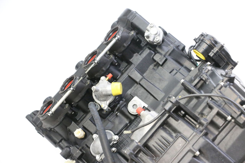 photo de MOTEUR SUZUKI GSR 750 (2011 - 2017) - Détails caractéristiques