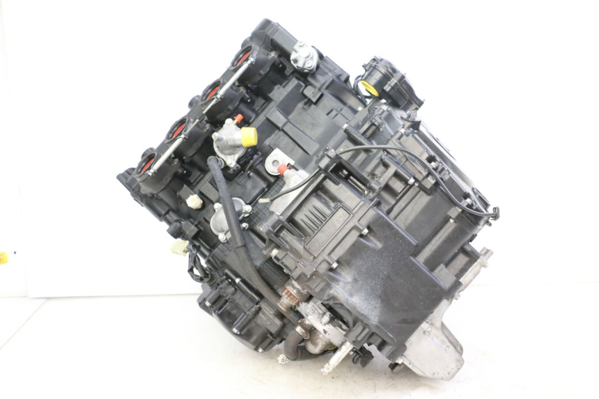 photo de MOTEUR SUZUKI GSR 750 (2011 - 2017) - Zoom composants