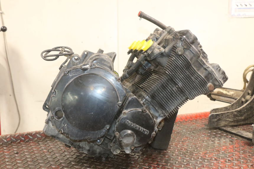 photo de MOTEUR SUZUKI GSX-F GSX  F 1100 (1988 - 1994) - Vue principale