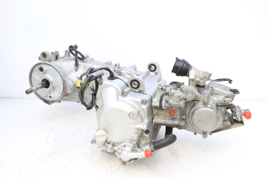 photo de MOTEUR SYM GTS EVO 125 (2009 - 2013) - Gros plan technique