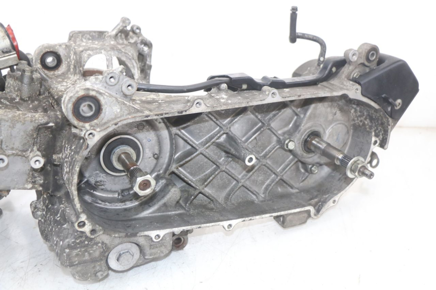photo de MOTEUR HONDA PCX (JF28) 125 (2009 - 2011) - Autre angle de vue