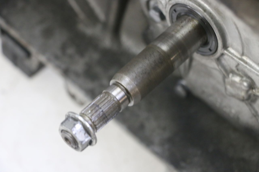 photo de MOTEUR PEUGEOT JET FORCE CARBU 50 (2003 - 2016) - Autre angle de vue