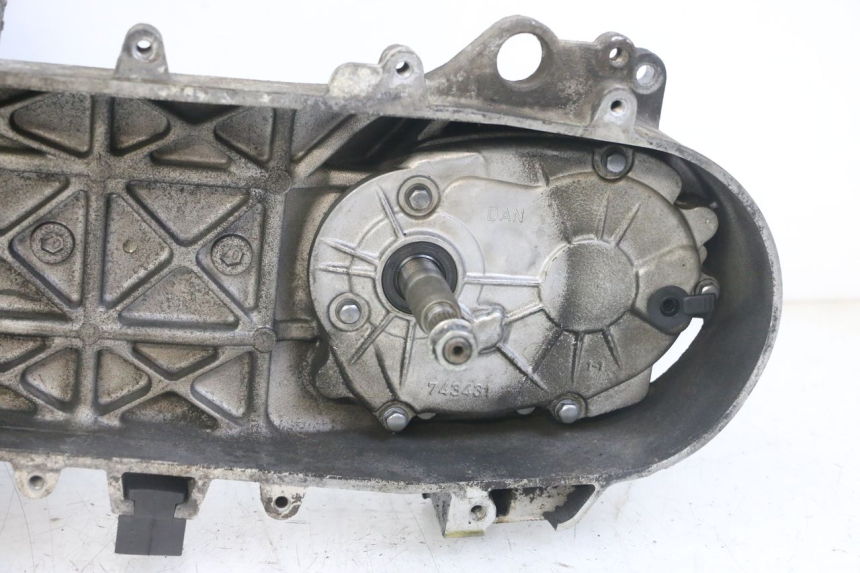 photo de MOTEUR PEUGEOT JET FORCE CARBU 50 (2003 - 2016) - Points de fixation